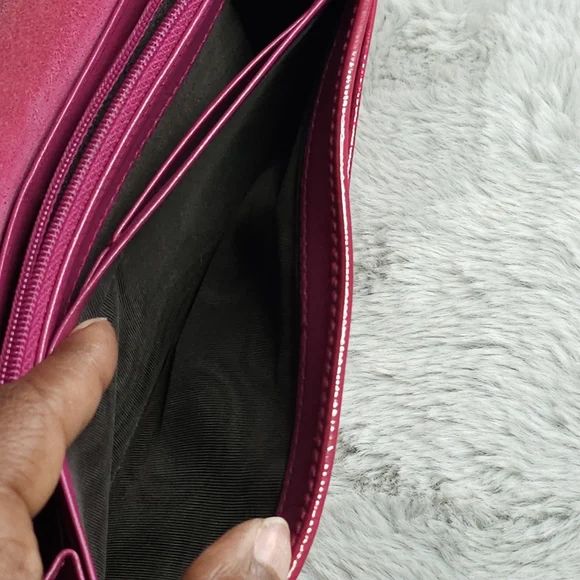 *Authentic**Gucci Soho GG Leather Continental Wallet - Crimson Red - Picture 11 of 16